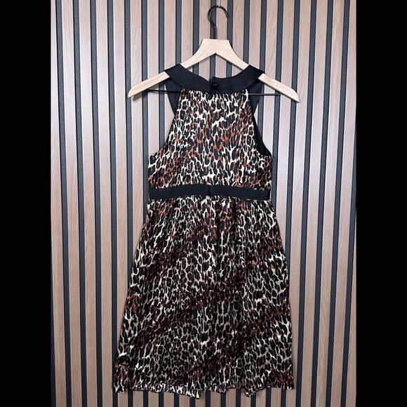 Betsey Johnson Dress 0 / XS Shift Leopard Print Art Square Scarf 100% Silk - Picture 4 of 11